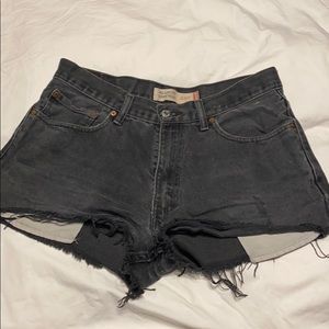 Levi shorts 550 style